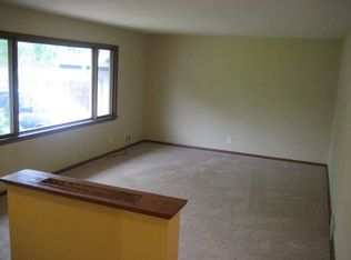 7024 Oliver Cir, Brooklyn Center, MN 55430