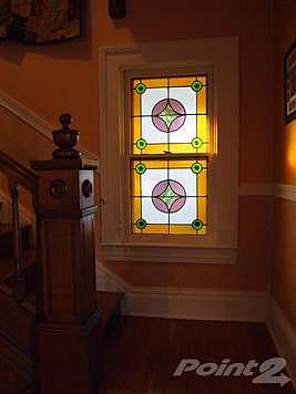 3rd image of 208 Richmond Ave