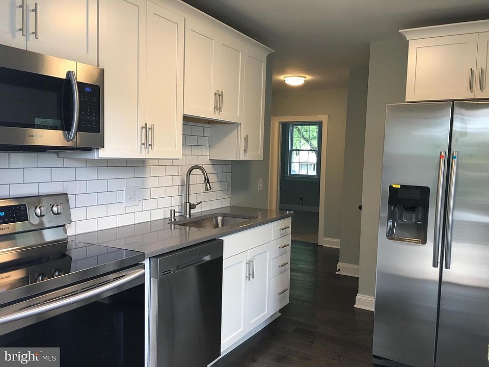 1st image of 107 Poplar Ave