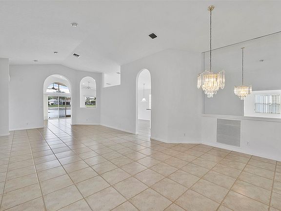 5th image of 12643 Coral Lakes Drive