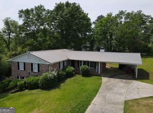 2960 Stuart Dr, Macon, GA 31204