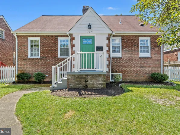 734 N George Mason Dr, Arlington, VA 22203