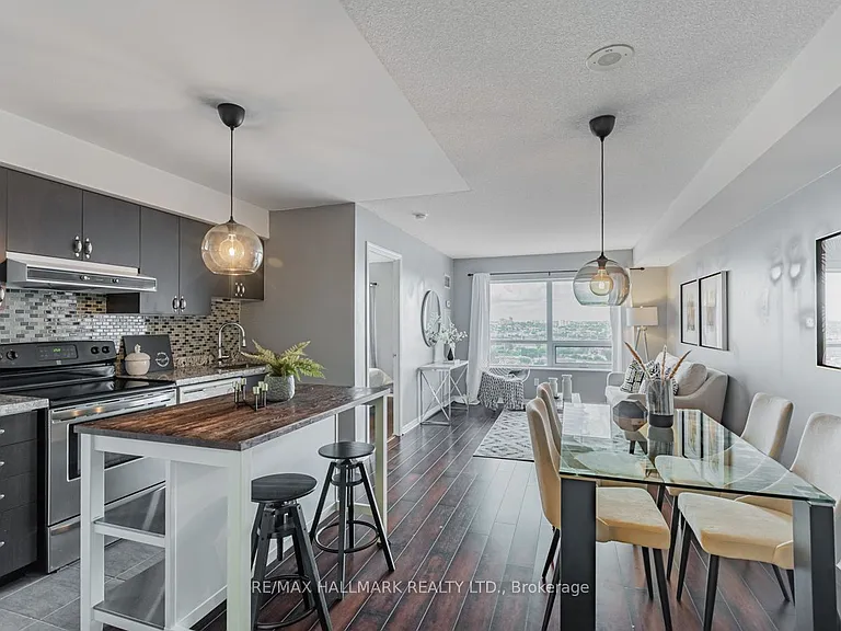 60 Heintzman St #1802 — Photo 2