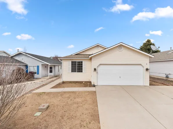 727 E Tara Lee Ave, Medical Lake, WA 99022