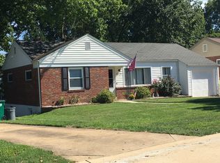 21 Turf Ct, Saint Louis, MO