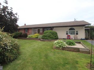 977 Thistle Rd, Elizabethtown, PA 17022