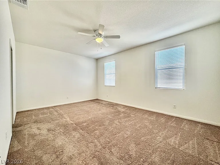 9021 Lucky Crest St — Photo 37