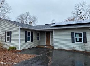 1195 Schodack Landing Rd, Schodack Landing, NY 12156