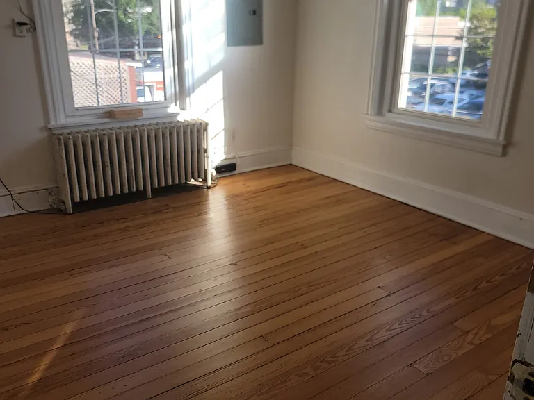 610 S High St — Photo 8