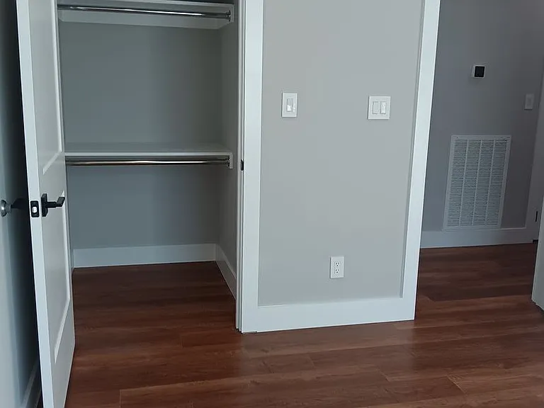2230 Laurel Ave #3 — Photo 21