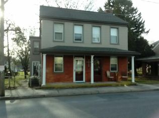 50 N Charlotte St, Manheim, PA 17545