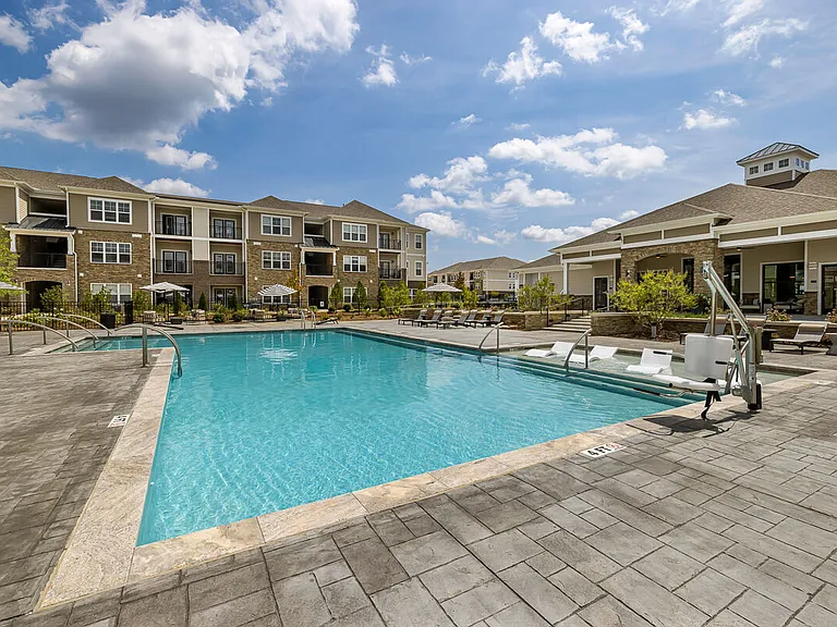 River Oaks Landing — Photo 18
