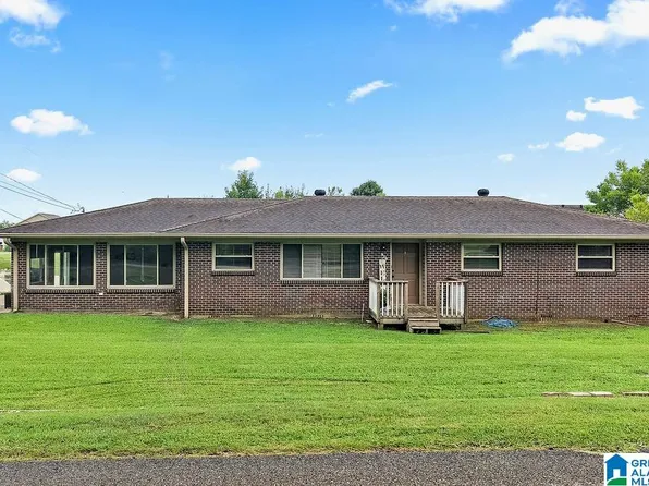 929 5th Way, Pleasant Grove, AL 35127