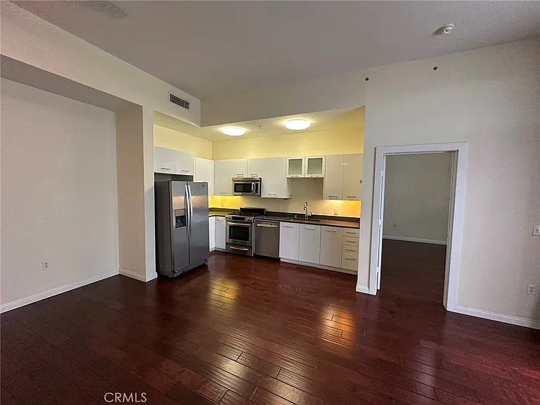238 S Arroyo Pkwy #213 — Photo 9