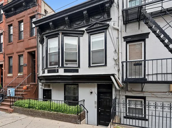 165 7th Street image 1 of 11