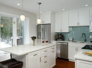 16 Pine Ridge Rd, Saratoga Springs, NY 12866