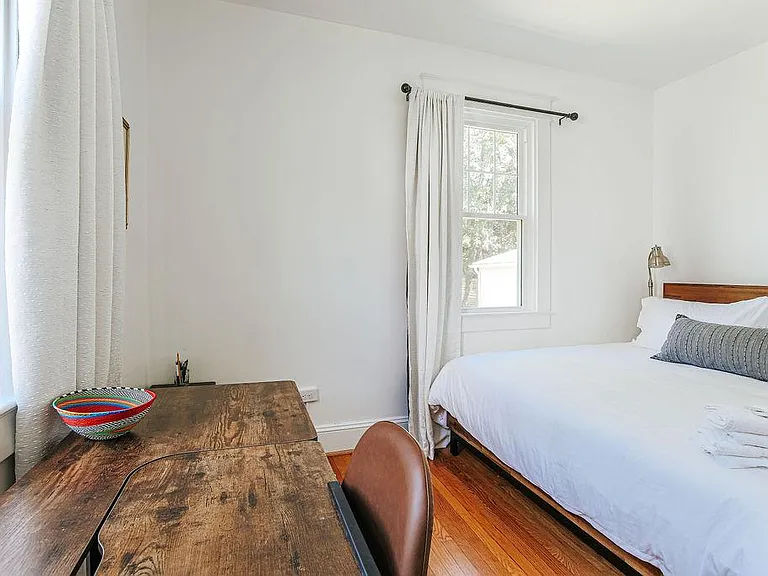 2311 Fontaine Ave — Photo 21