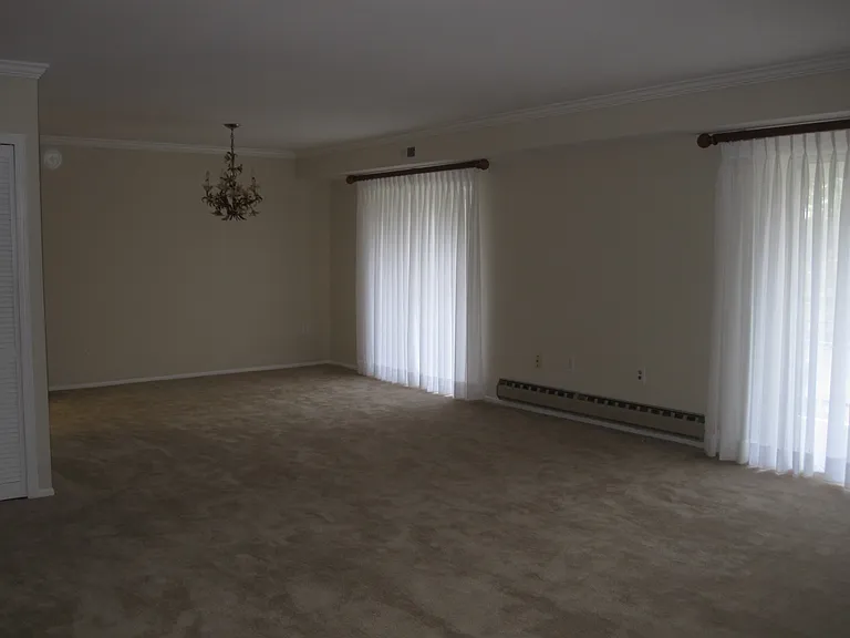 15300 Wallbrook Ct #47 — Photo 8
