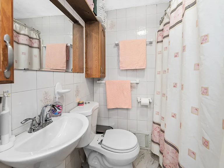 38 E Foster St #2 — Photo 7