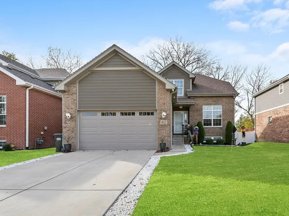 9822 Oak Park Ave, Chicago Ridge, IL 60415