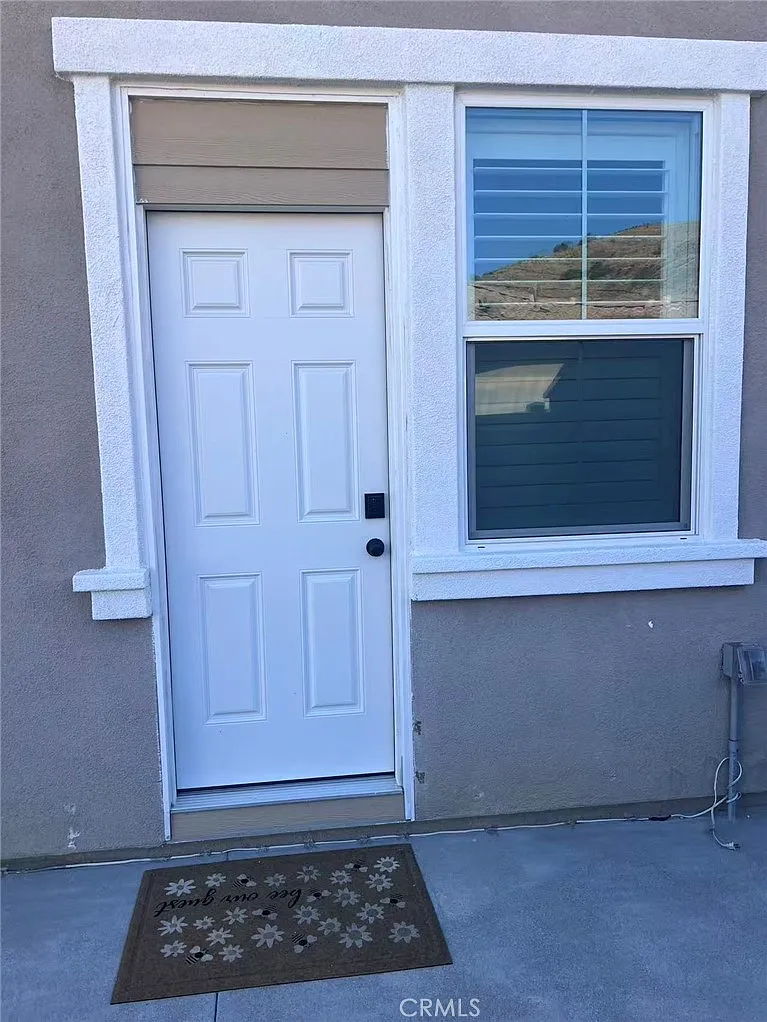 2 bed, 500 sqft, $2,380 — Photo 3