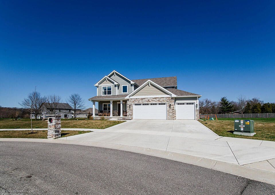 1st image of 8162 Morning Crest Ct