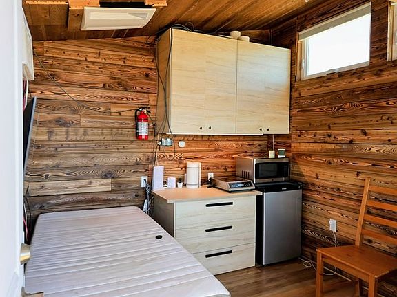 5th image of 101 Martin Cutacross Rd