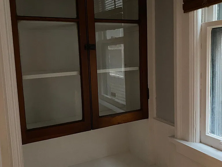 Pantry / Bar