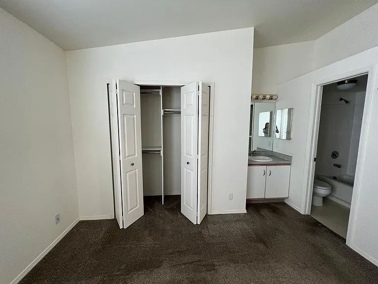 bedroom #1