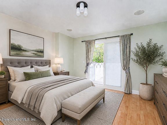 3rd image of 80 Sperry Pl