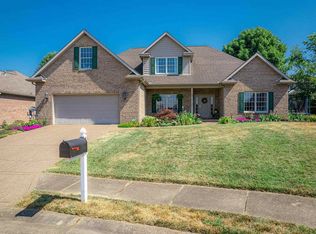 4570 Clint Cir, Newburgh, IN 47630