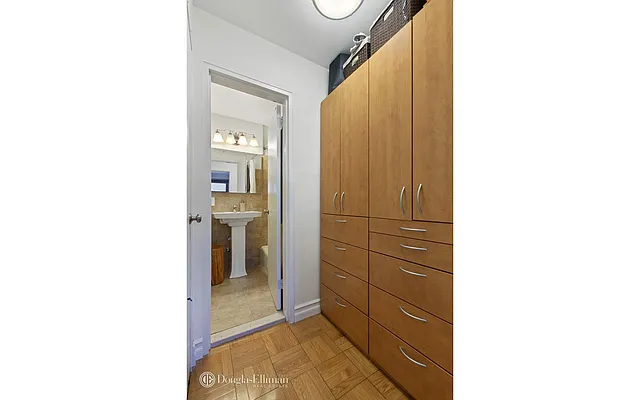 Sold by Douglas Elliman | media 6