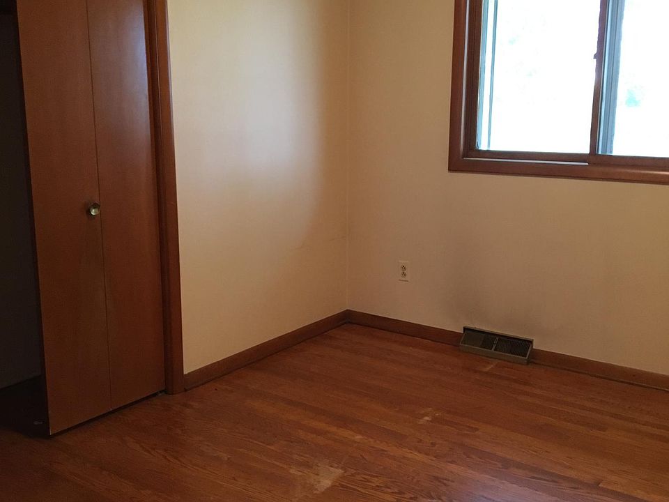 7381 36th Ave, Hudsonville, MI 49426 Zillow
