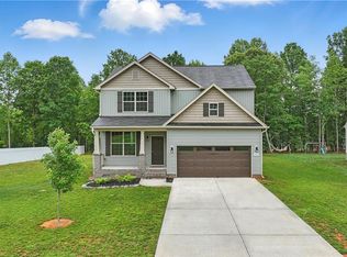 6424 Rogers Farm Rd, Pleasant Garden, NC 27313