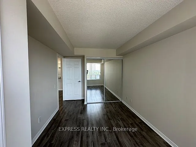 8 Hillcrest Ave #905 — Photo 4