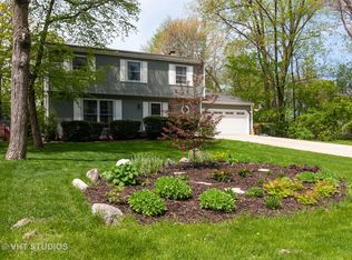 1030 Viking Ct, Batavia, IL 60510