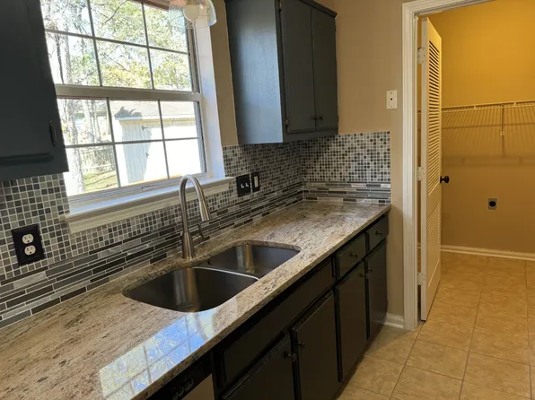 908 Libby Ln, Hermitage, TN 37076