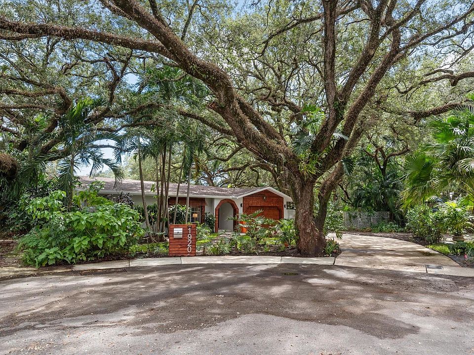 1st image of 1920 SW 24th Terrace