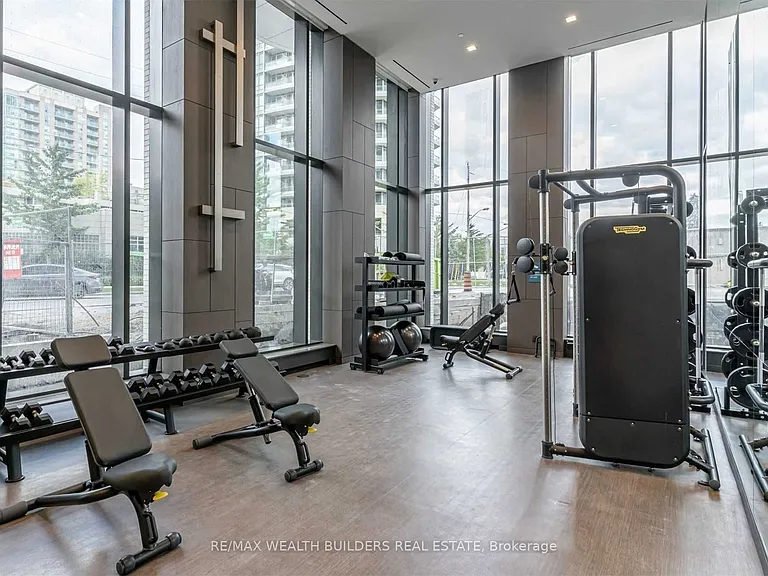 15 Holmes Ave #2206 — Photo 4