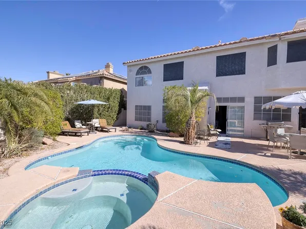 13 White Tail Ct, Henderson, NV 89074