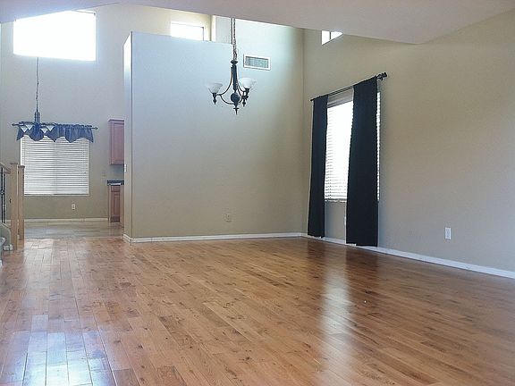 5th image of 14094 W Windrose Dr