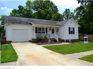 558 Porter Trace Dr, Kernersville, NC 27284