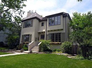 1025 13th St, Wilmette, IL 60091