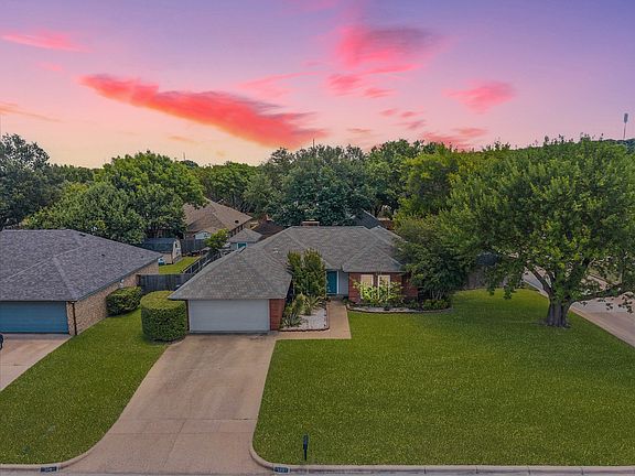 2nd image of 100 Downwood Dr