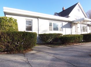 94 Beach Ave APT 4, Warwick, RI 02889