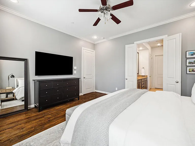 2717 Cohn St — Photo 24