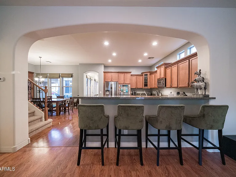 2681 E Hampton Ln — Photo 19