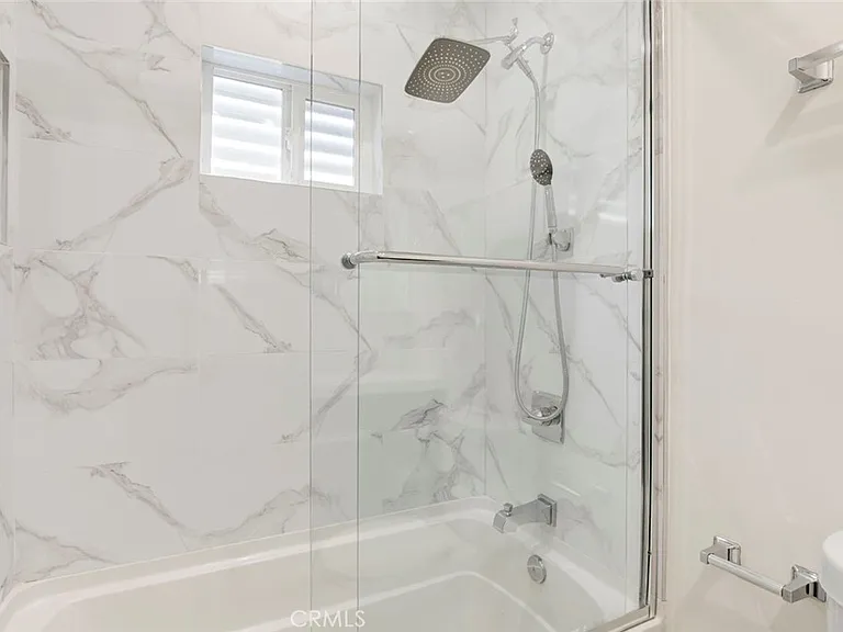 6954 Jellico Ave — Photo 43
