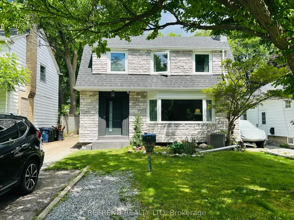 22 Wentworth Ave, Toronto, ON M2N 1T6