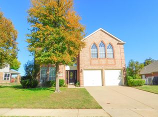 6705 Alderbrook Dr, Denton, TX 76210